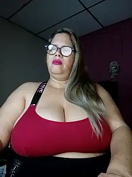 EllisW8 online show from 13, 10, 2025