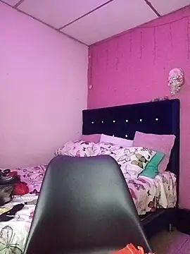 EllisW8 online show from 13, 10, 2025