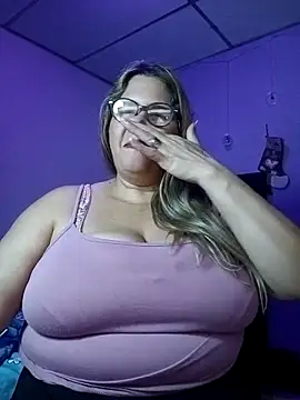 EllisW8 online show from 10, 11, 2025