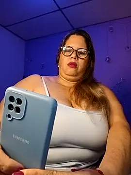 EllisW8 online show from 26, 11, 2025