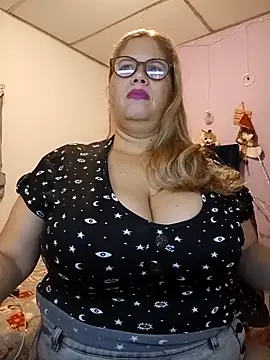 EllisW8 online show from 14, 12, 2025