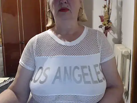 Secretfox online show from 30, 9, 2025