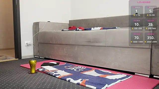 Carmela fox online show from 1, 4, 2026