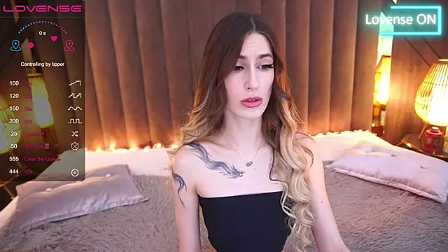 Sexy Lava online show from 1, 2, 2025