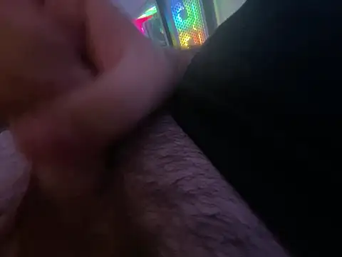 HardlyaBrigade online show from 15, 7, 2026