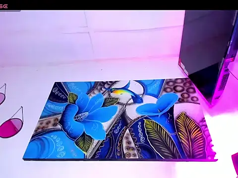 Snapshot of tifanybigcock chatting on 7, 3, 2026 tifanybigcock online show from 7, 3, 2026