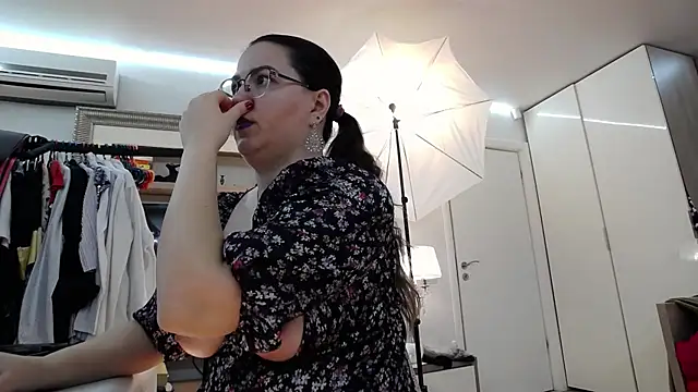 ILoveToFeelU online show from 17, 3, 2025