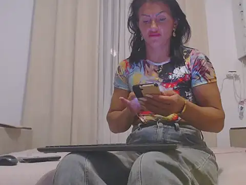 QueenMuscles online show from 14, 5, 2026