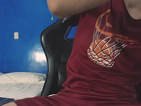 HomeAloneK online show from 30, 10, 2025