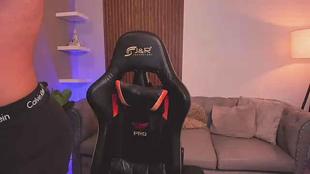 liam collins21 online show from 22, 4, 2026