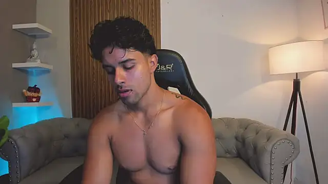 liam collins21 online show from 23, 4, 2026