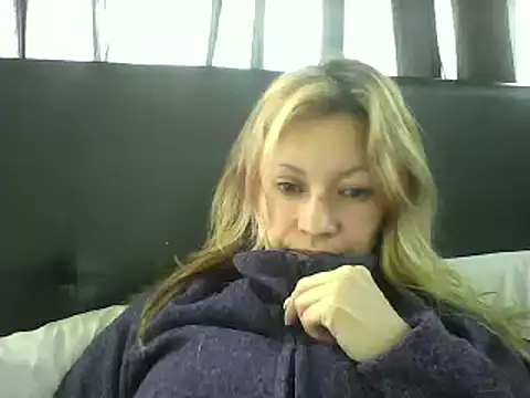 Snapshot of Paulita_x3 chatting on 19, 2, 2025 Paulita x3 online show from 19, 2, 2025