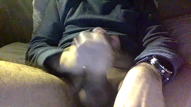 Snapshot of enty-y chatting on 30, 1, 2025 enty-y online show from 30, 1, 2025