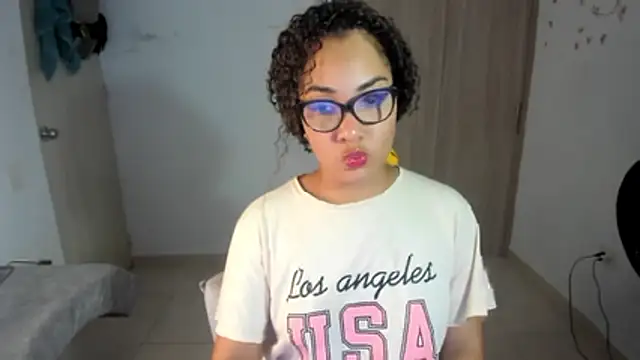 Snapshot of Jade_Dorthini chatting on 3, 3, 2026 Jade Dorthini online show from 3, 3, 2026