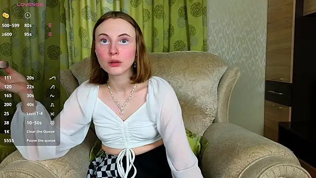 Snapshot of Cowell_Adelina chatting on 13, 6, 2026 Cowell Adelina online show from 13, 6, 2026
