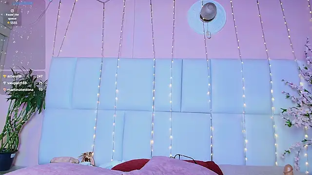 kiana cream online show from 1, 3, 2025