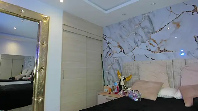 kiana cream online show from 12, 1, 2026