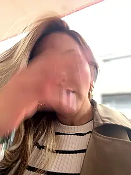  Abril-Office1 online show from 12, 9, 2025