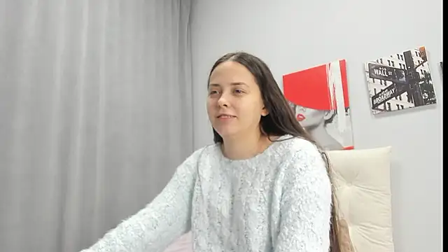 Tiny JuJu online show from 9, 2, 2026