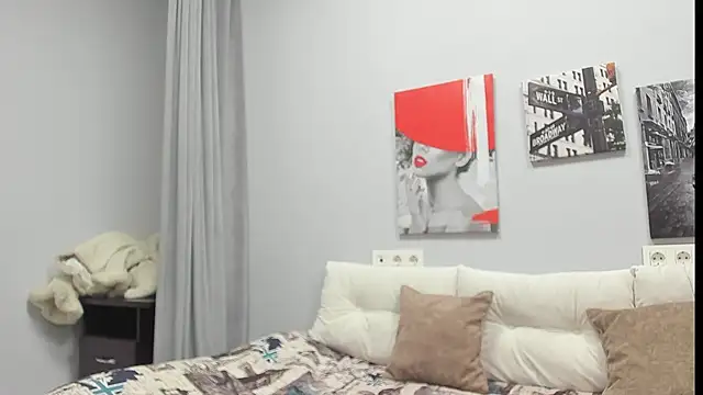 Tiny JuJu online show from 10, 2, 2026