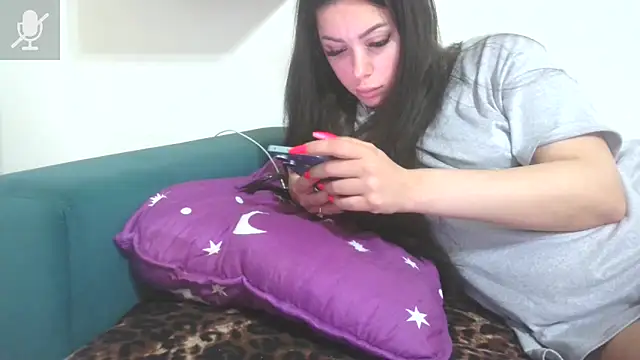 LovelyJulliette online show from 21, 4, 2026