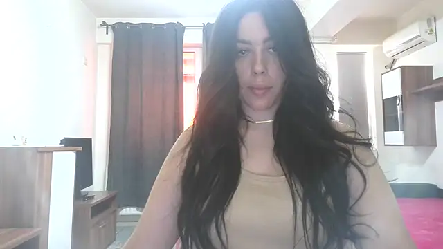 LovelyJulliette online show from 16, 6, 2026