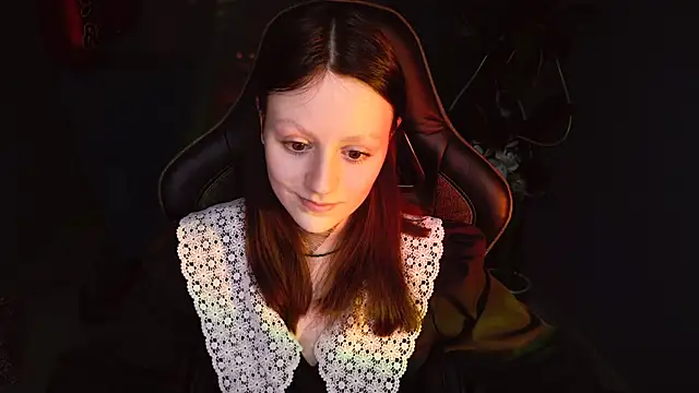 VeliraBraitberg online show from 4, 1, 2025