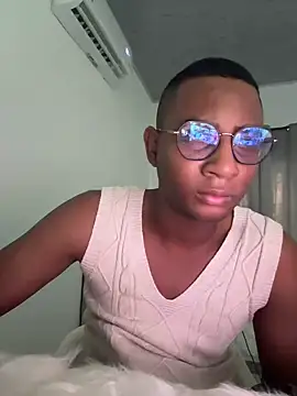 Snapshot of Arwens_bell08 chatting on 12, 2, 2025 Arwens bell08 online show from 12, 2, 2025