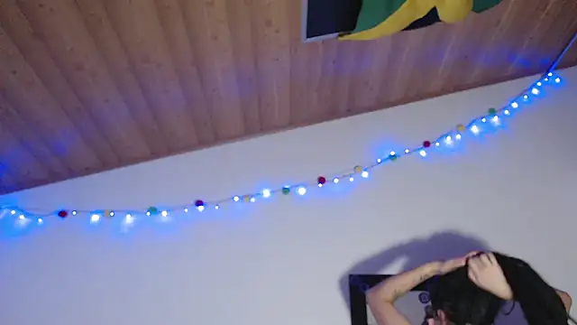 Snapshot of Gaby_cute_16 chatting on 9, 2, 2026 Gaby cute 16 online show from 9, 2, 2026