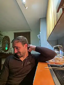 Adventurehotman online show from 24, 1, 2025