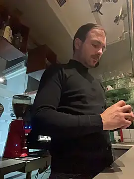 Adventurehotman online show from 5, 11, 2025