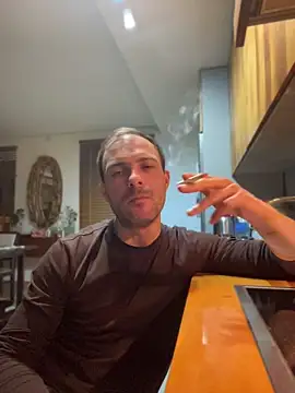 Snapshot of Adventurehotman chatting on 1, 5, 2026 Adventurehotman online show from 1, 5, 2026