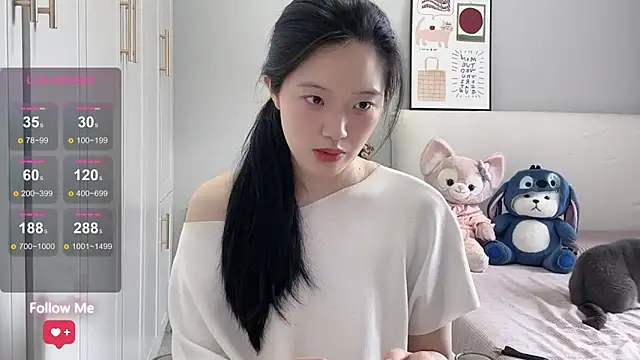 rose-u online show from 15, 4, 2026