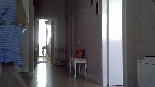 ZarinaSwift online show from 27, 4, 2026