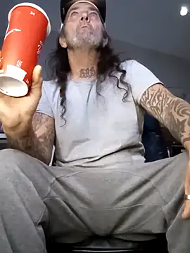 Hotbodyscottie online show from 17, 2, 2025