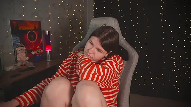 cuteamberlyyy online show from 15, 11, 2025