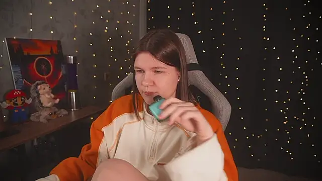 cuteamberlyyy online show from 17, 3, 2026