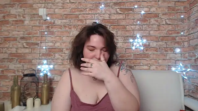 Amelia Kiss  online show from 3, 3, 2025