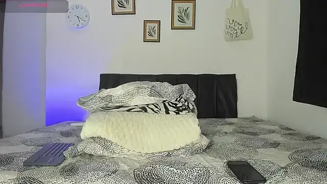 Snapshot of Alex_BigDickkk chatting on 5, 12, 2025 Alex BigDickkk online show from 5, 12, 2025