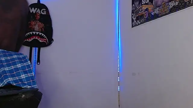 king  Black online show from 18, 4, 2026