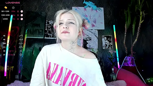 little grinch666 online show from 14, 3, 2025