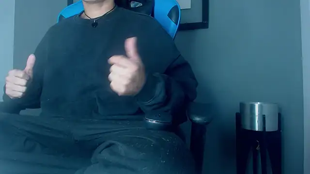 Snapshot of Mistress_dominick chatting on 15, 1, 2026 Mistress dominick online show from 15, 1, 2026