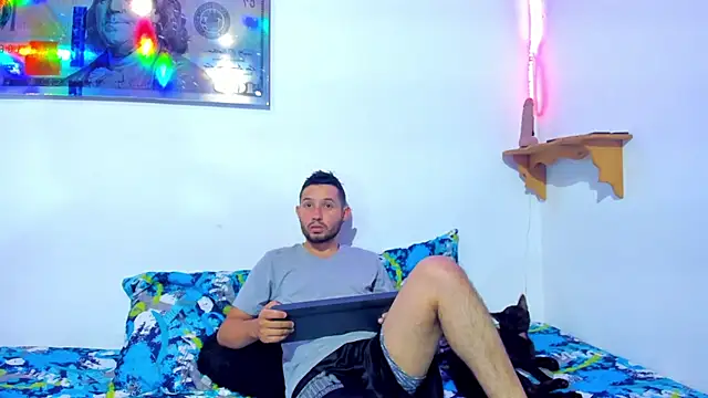 Bad Couple 1 online show from 29, 1, 2025