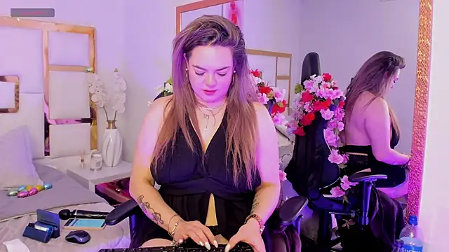 AvaMiia online show from 25, 4, 2026