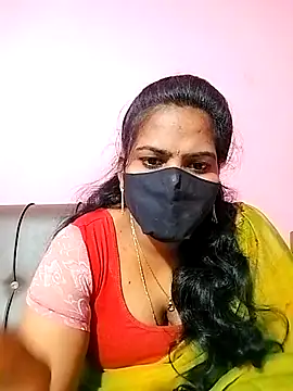 melina214 online show from 5, 2, 2025