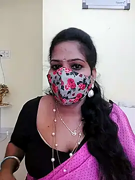 melina214 online show from 24, 4, 2026