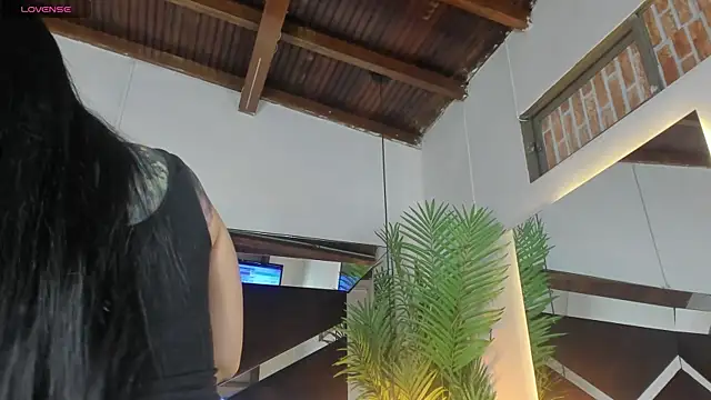 emily-fox online show from 27, 4, 2026