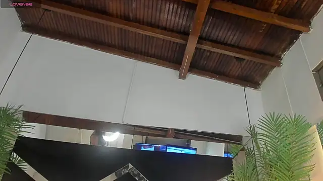 emily-fox online show from 28, 4, 2026