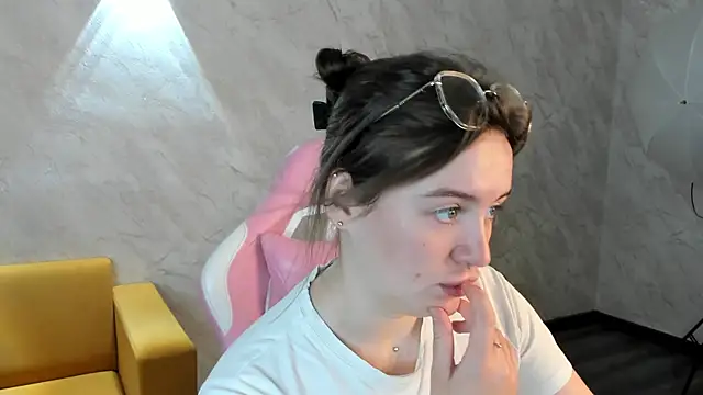 Secret goddes online show from 27, 7, 2026