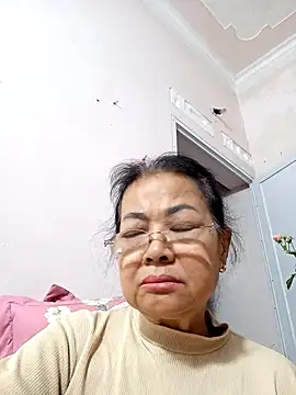 Hotestlove online show from 18, 1, 2026